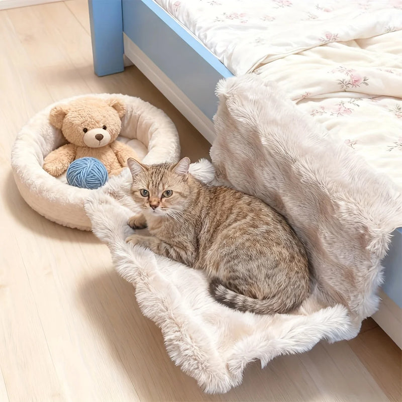 Hamac pour Chat en Peluche à Accrocher au Lit ou au Canapé, 45 x 30 cm, vue 2