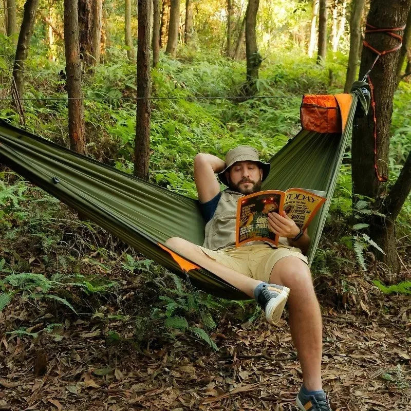 Hamac de Camping avec Moustiquaire à la Pièce, Bâche, Matelas et Sac de Couchage, vue 2